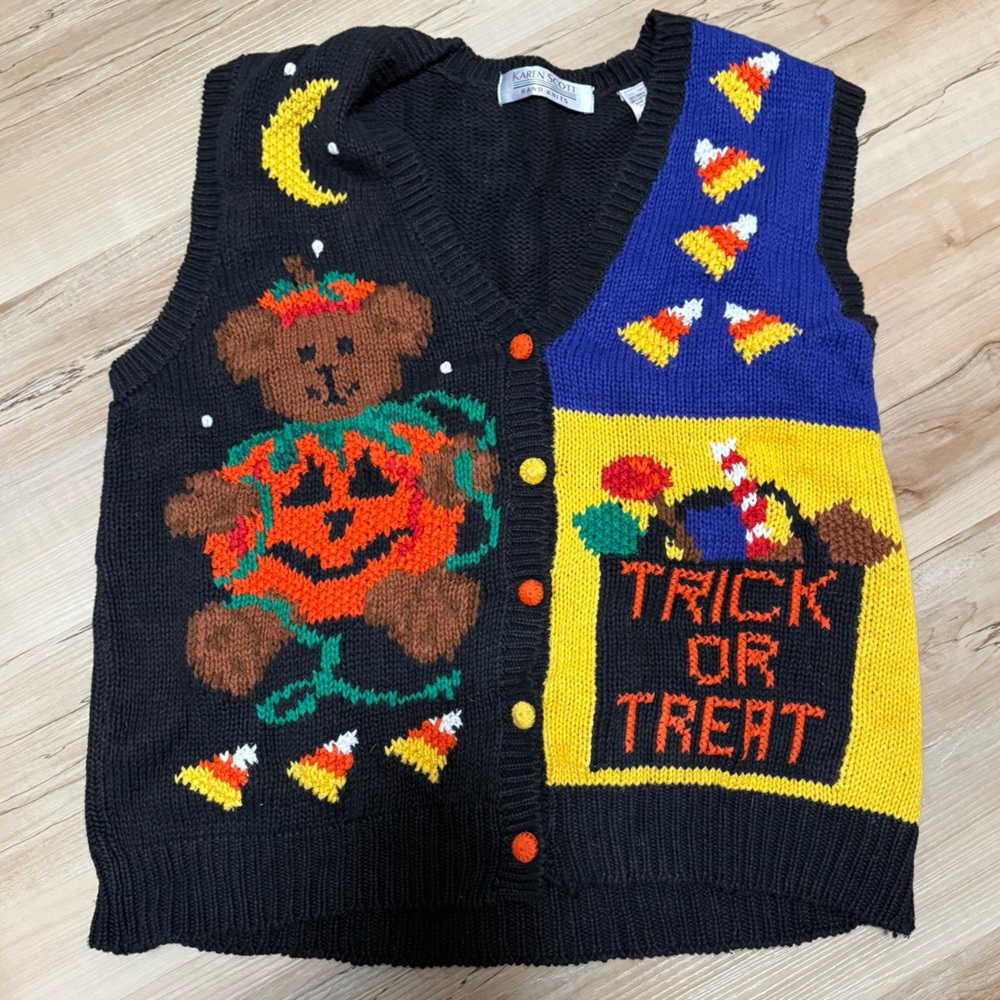 Vintage knit Halloween Trick or Treat vest